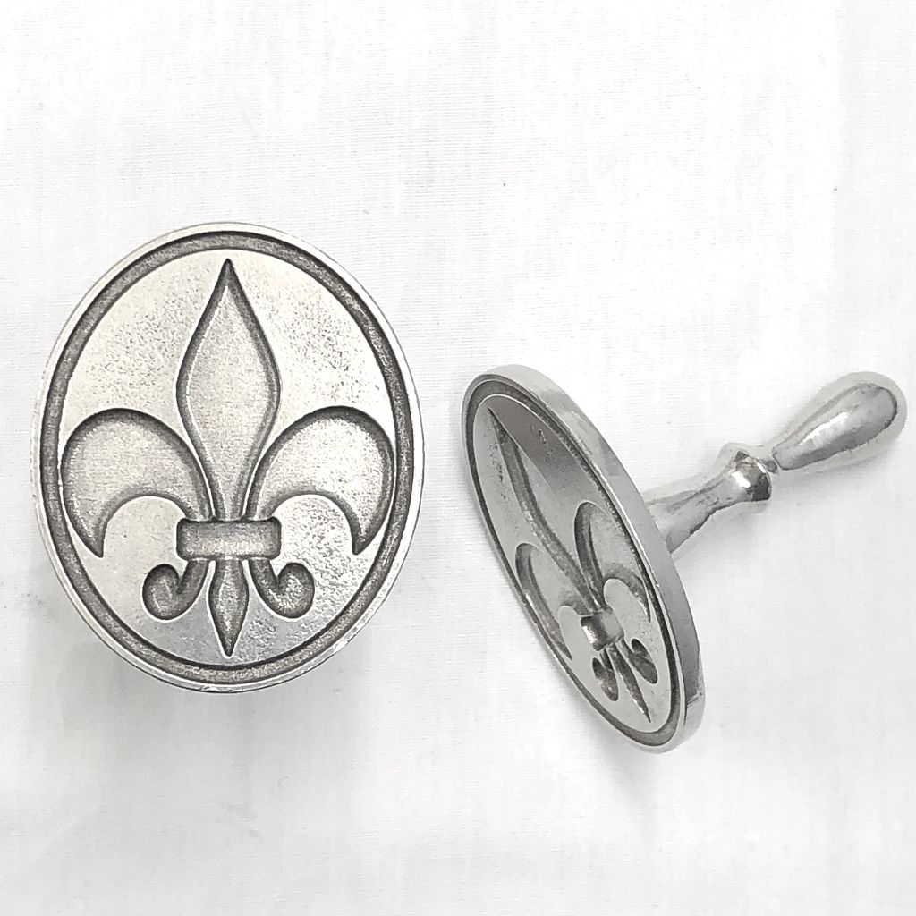 Classic Fleur De Lis Brushes And Stamps